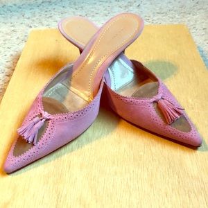 Ann Taylor kitten heels suede